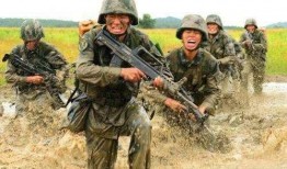 台湾军官高清吃瓜,揭秘军营里的“清凉一夏”