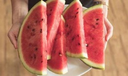 吃瓜不能喝茶,揭秘吃瓜与喝茶的完美搭配