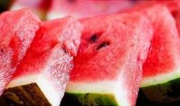 吃瓜穿鞋,揭秘潮流穿搭秘诀