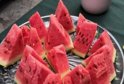 昆卫吃瓜,揭秘娱乐圈背后的那些事儿