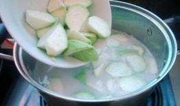 圆形蒲瓜怎么吃,圆形蒲瓜的多样食法探索