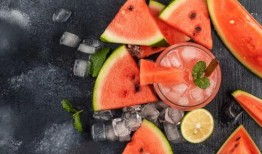 吃瓜吃到自己壁纸,吃瓜吃到自家壁纸的奇妙经历